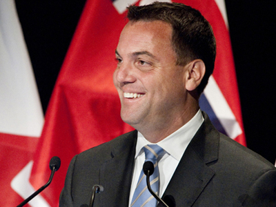 Hudak calls for mandatory wage freeze for public sector wages