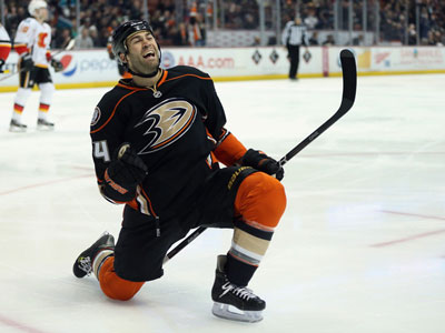 Oilers: How much is too much for Daniel Winnik?
